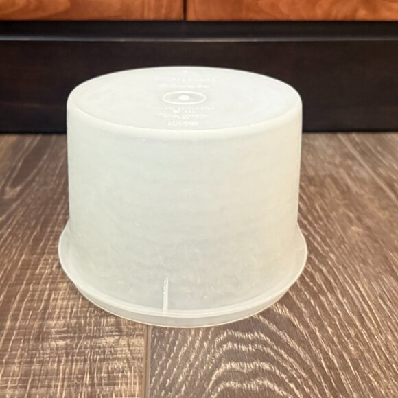 Vintage Tupperware Handolier Canisters – Set of 2 - Picture 13 of 16